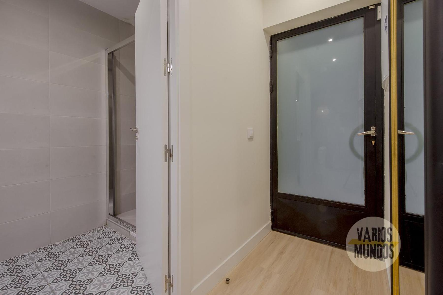 Downtown&New Apt Para 9Pax En La Plaza De Chueca Madrid Bagian luar foto