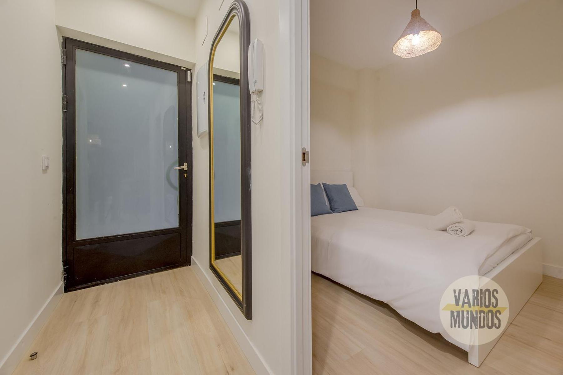 Downtown&New Apt Para 9Pax En La Plaza De Chueca Madrid Bagian luar foto