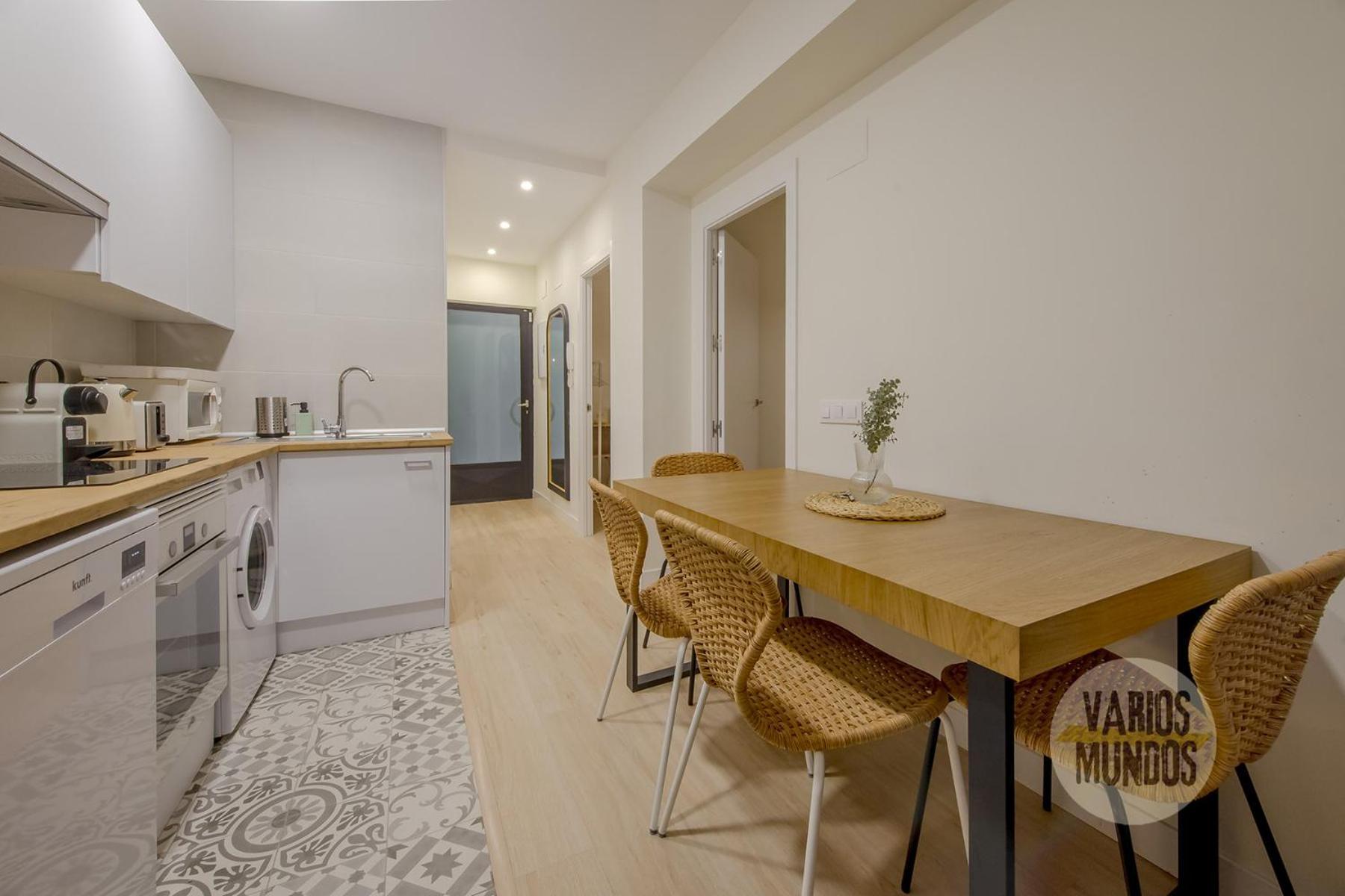Downtown&New Apt Para 9Pax En La Plaza De Chueca Madrid Bagian luar foto